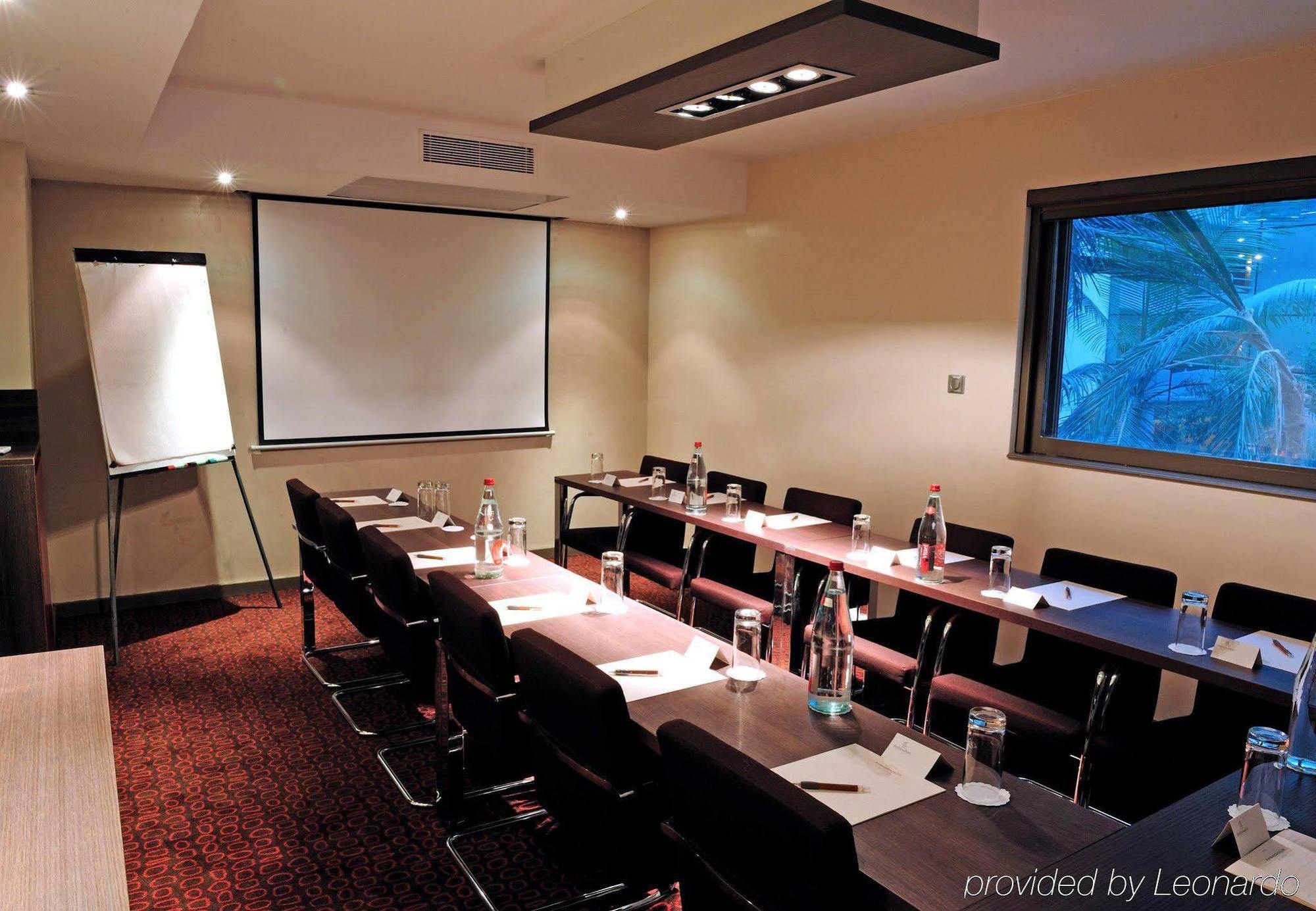 Ac Hotel By Marriott Ambassadeur Antibes - Juan Les Pins İş olanakları fotoğraf